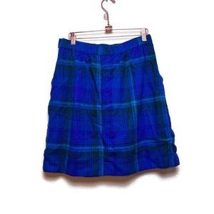 Vintage wool plaid mini skirt. Size 12, Fits closer to a modern 6